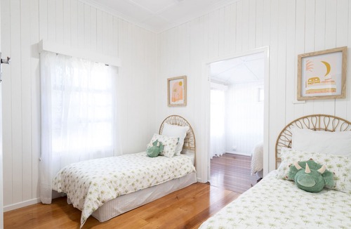 West Mackay House | Lowset 5 Bedroom Home With Office and two Living Spaces