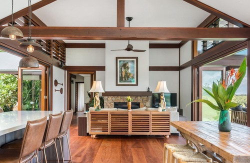 Fernleigh Villa | Luana Estates - Hawaiian opulence & views