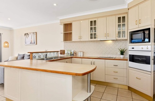 Kingscliff Apartment | Luna Sea Kingscliff with Ocean Glimpses
