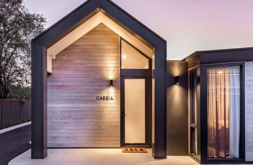 Dunsborough House | Luxe Studio · Central Dunsborough | Caesia by Melo