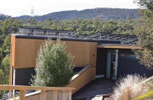 Geilston Bay House | Luxurious, Tranquil and Private