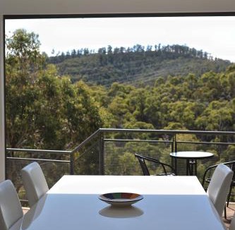 Geilston Bay House | Luxurious, Tranquil and Private