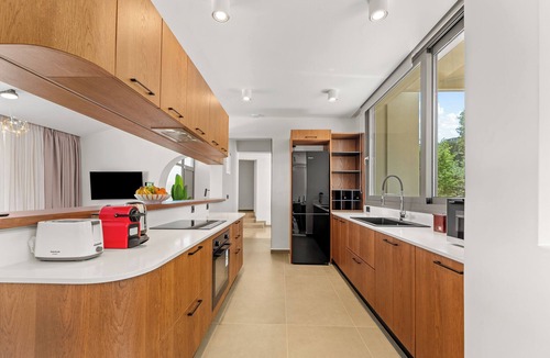 Spanokhorion Villa | Luxurious villa with private pool, garden and parking space