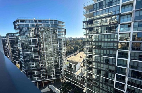 Macquarie Park Apartment | Luxury 2BR APT in heart of Macquarie Park