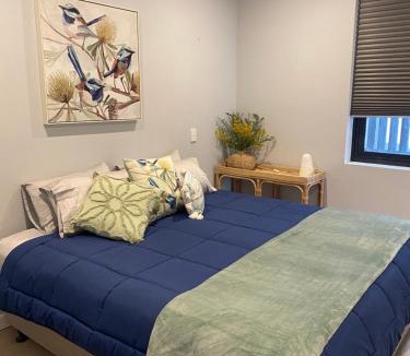 Wagga Wagga Apartment | Luxury 3 bdm Spacious apt in the heart of Wagga
