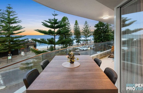 Manly Apartment | Luxury 3 Bedroom Apartment Steps from World Famous Manly Beach