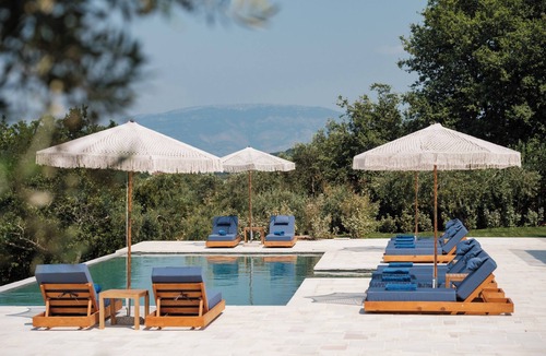 Petaleia Villa | Luxury 6 bedroom Villa with pool, Northeast Corfu, sleeps 12