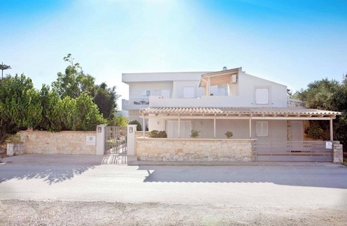 Darmarochori House | ★ Luxury 8BR | COMPLEX with PRIVATE Pool