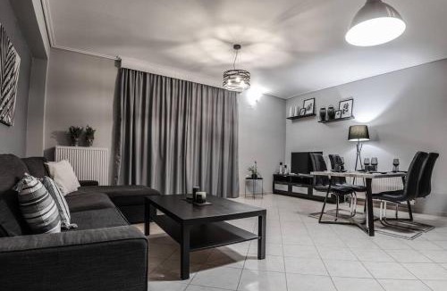 Nees Pagases House | Luxury Beach House