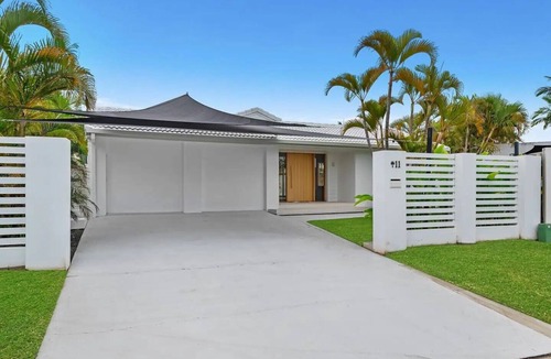 Burleigh Waters House | Luxury home in the heart of Burleigh