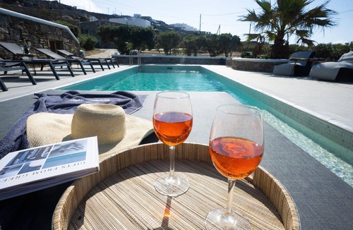 Tourlos Villa | Luxury Mykonos Villa | Villa Luz de Mar | 5 Bedrooms | Private Pool