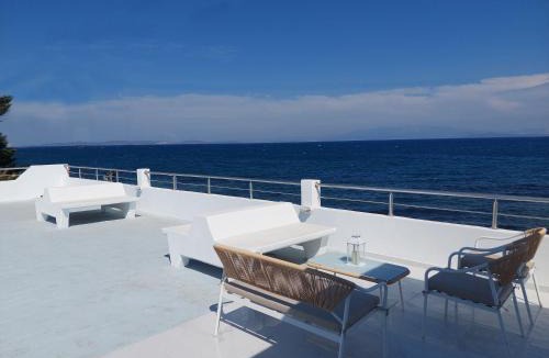 Chios Town Apartment | Luxury Seafront Panorama Penthouse
