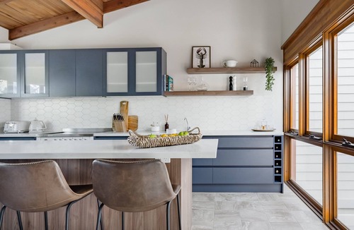 Coolangatta House | Luxury Self-Contained House - Rainbow Bay, Snapper Rocks