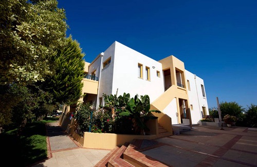 Tavronitis Hotel | Lycasti Maisonettes