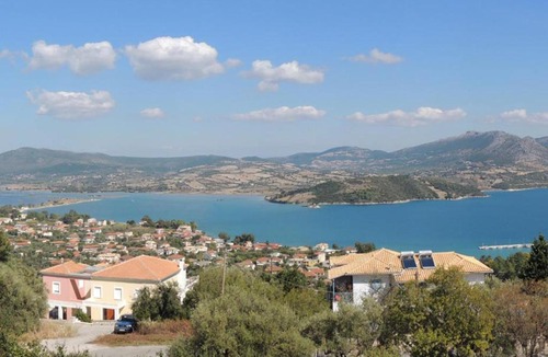 Lygia Villa | Lygia Villa Sleeps 4 Pool Air Con WiFi
