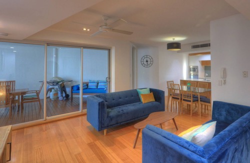 Horseshoe Bay Apartment | Maggies Beachfront Apt. 4