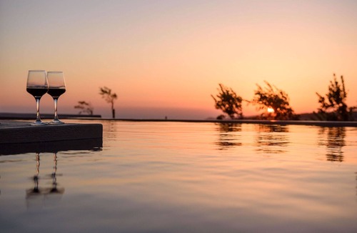 Santorini Villa | Magical Santorini Villa | 3 Bedrooms | Royal Solstice Retreat | Private Pool