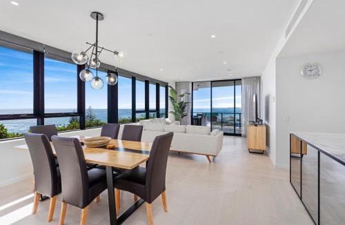 Palm Beach Apartment | Magnoli - Hosted by Burleigh Letting