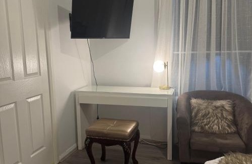 Truganina House | Mahzan Master Bedroom Ensuite