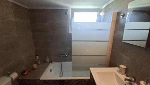 Vitina Apartment | Mainalo View House