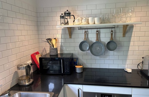 Mount Victoria Cottage | Maisie’s Cottage Cozy 2-bedroom cottage in historic Mount Victoria
