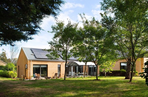 Trentham House | Maison 24 - Elegant 2 bedroom in Trentham