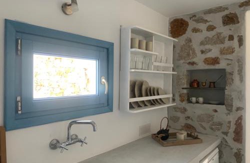 Karavostasis House | Maistros