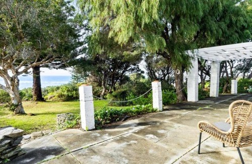 Augusta House | Maizies View - A Hidden Gem
