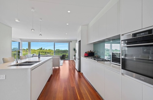 Magenta Shores House | Majestic Coastal Retreat on Magenta Beach