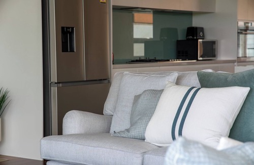 Magenta Shores House | Majestic Coastal Retreat on Magenta Beach