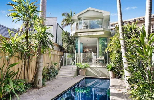 Double Bay House | Majestic, Family Sanctuary in Leafy Double Bay