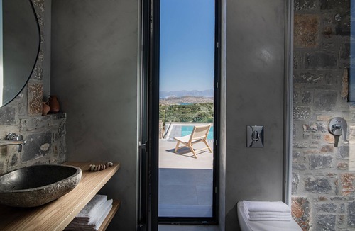 Kounelion Villa | Majestic Stone and Modern Architecture Villas With Unique Views to Spinalonga