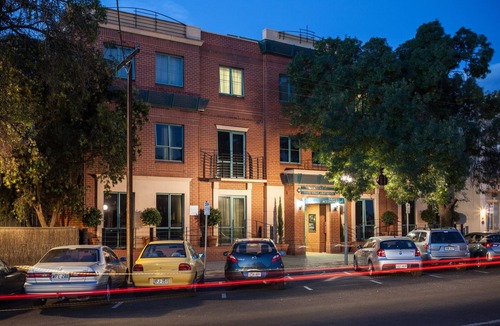 North Adelaide Apartment | Majestic Tynte Street Apartments