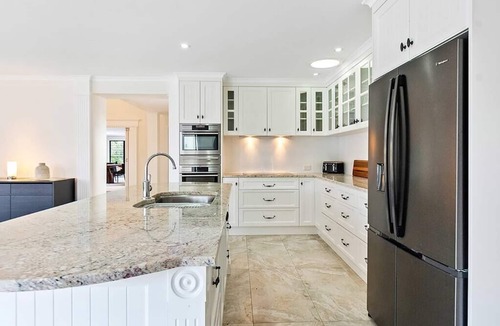 North Maleny House | Maleny Chateau Pool Country Experience, Creek, Gym