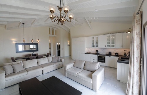 Lefktron Villa | Manazil Mani Luxury villas - 3 bedroom villas with panoramic sea & mountain view