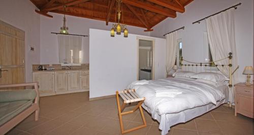 Stafylos House | Mando Beachfront