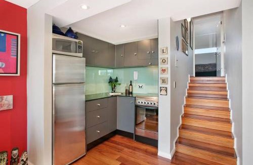 Manly Apartment | manlybeachonline.com713 At The Beach