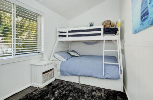 The Entrance House | Manning Pool House