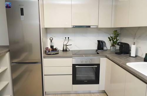 Dio-Olympos Apartment | Mareli Olympus Luxury Apartment with Mountain View, Wi-Fi, and Air Conditioning