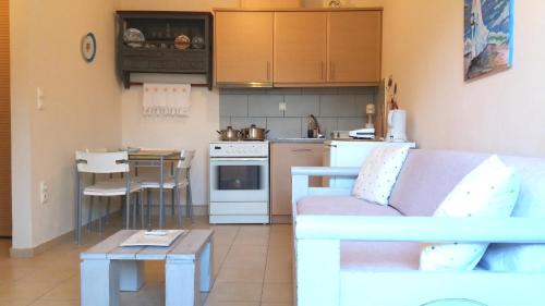 Frinion Apartment | margarita's apartment