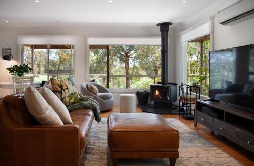 Mount Franklin House | Margies on Mt Franklin 8 minutes from Daylesford