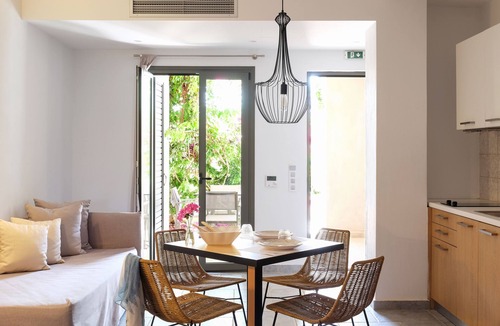 Mavrovouni Hotel | Margo Beach Hotel