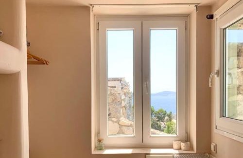 Agios Ioannis Apartment | Marialena's studio