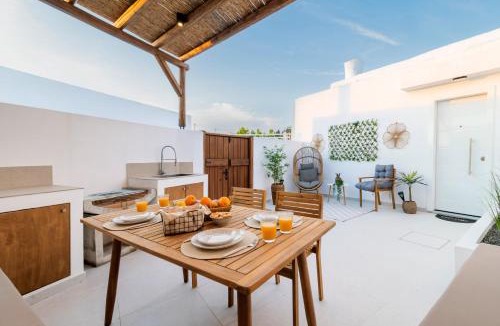 South Rhodes House | MariCasa