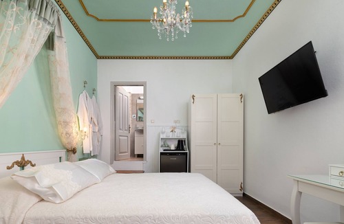 Symi Apartment | Marika's Deluxe Rooms - Room 4