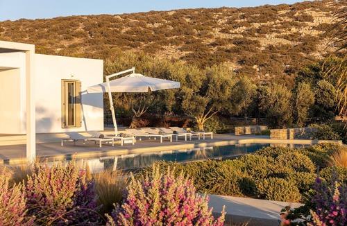 Paros Villa | Marike - Five Bedroom Villa, Sleeps 10