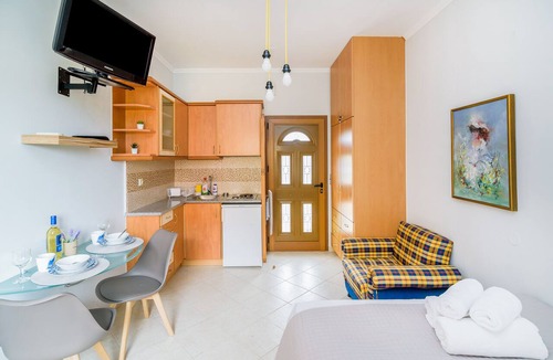 Stavros House | Marillia Apartment