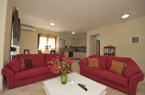 Kallithea House | Marina Maisonette by RentalsPro Services - Kallithea Halkidiki