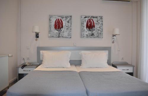 Nea Iraklitsa Hotel | Marinis Boutique Rooms