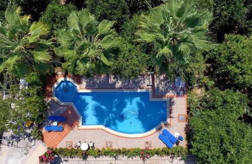 Varipetron Villa | Maros Spitaki